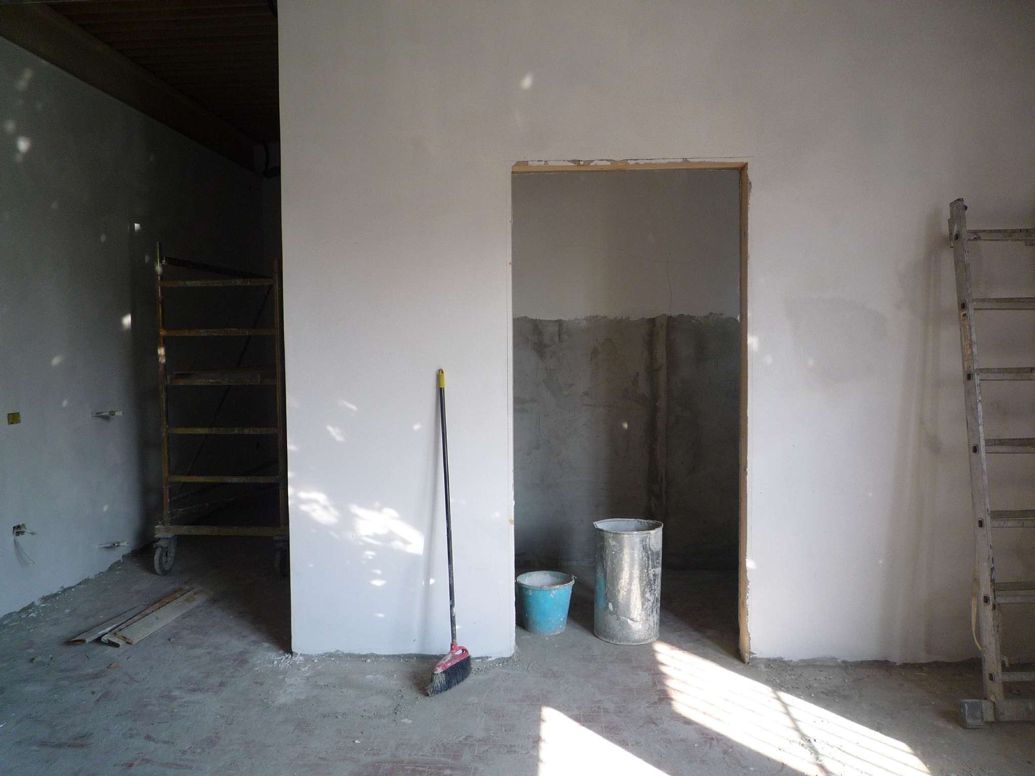 Negozio - Loc.Com. PARMA affitto  VIA PARIGI EX SALAMINI Duca Alessandro