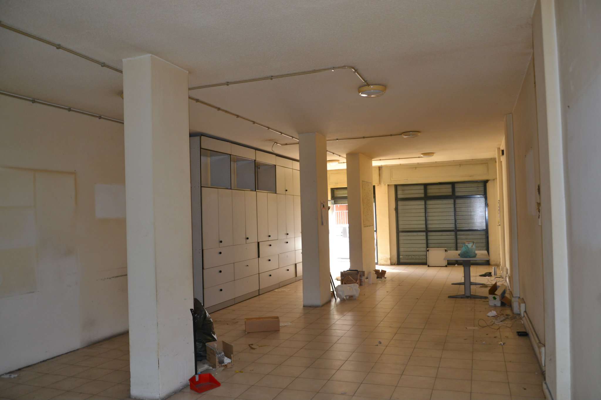 Negozio - Loc.Com. ROMA vendita  ACILIA di Dragoncello Studio CORTESE Immobiliare d'Impresa
