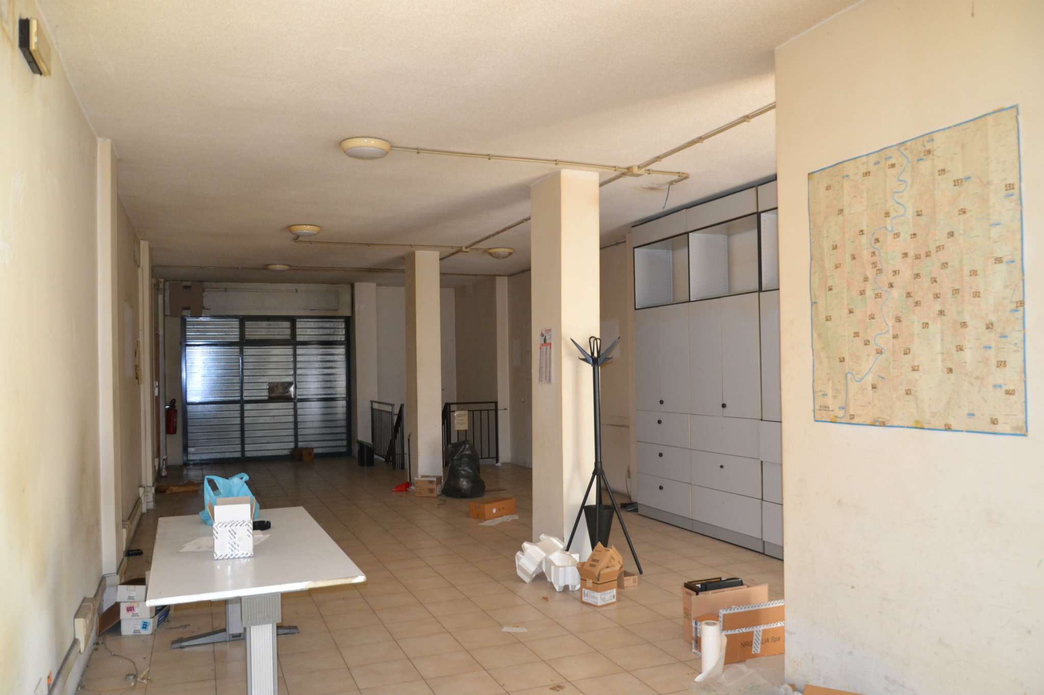 Negozio - Loc.Com. ROMA affitto  ACILIA Dragoncello Studio CORTESE Immobiliare d'Impresa