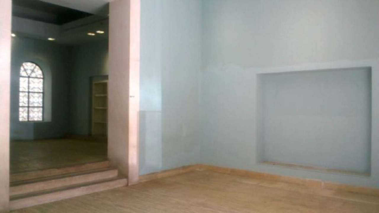 Negozio - Loc.Com. ROMA affitto  Centro storico  Studio CORTESE Immobiliare d'Impresa
