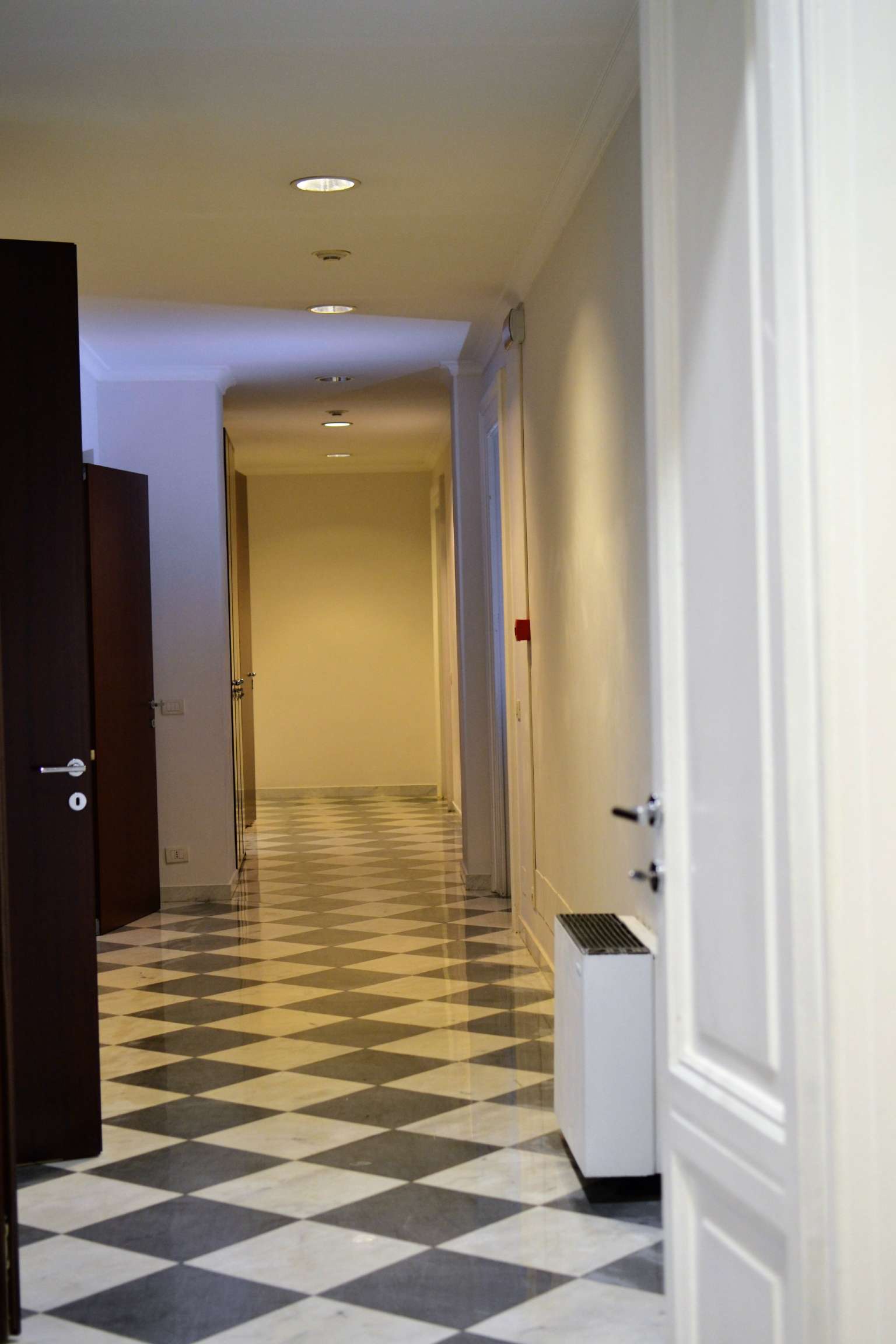 Ufficio - Loc.Com. ROMA affitto  Centro storico  Studio CORTESE Immobiliare d'Impresa