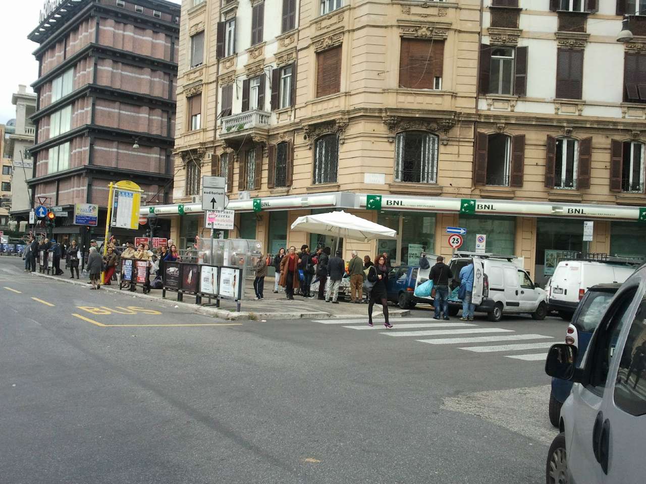 Negozio - Loc.Com. ROMA vendita  Centro storico  Studio CORTESE Immobiliare d'Impresa