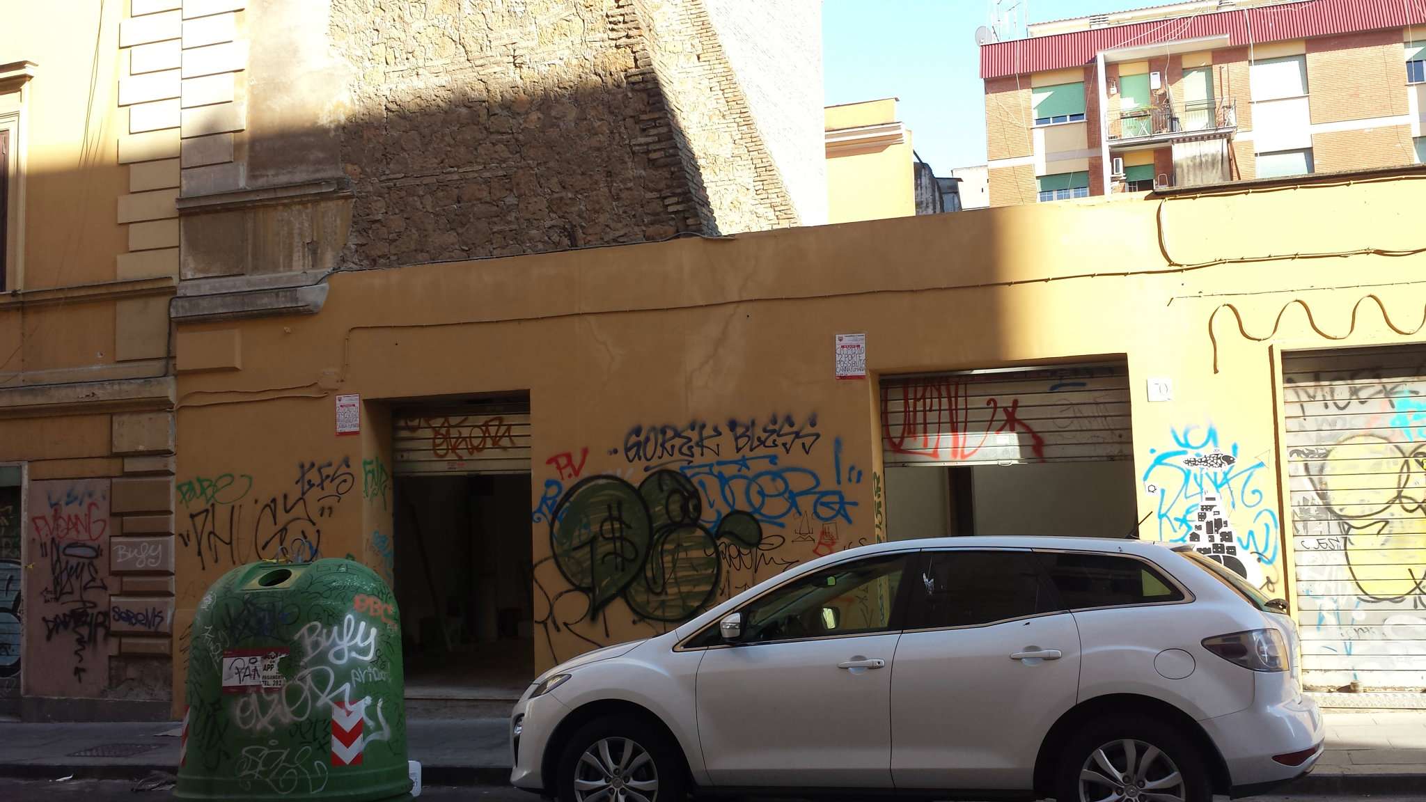 Negozio - Loc.Com. ROMA vendita  Nomentano - san lorenzo via dei Sabelli Immobiliare San Lorenzo