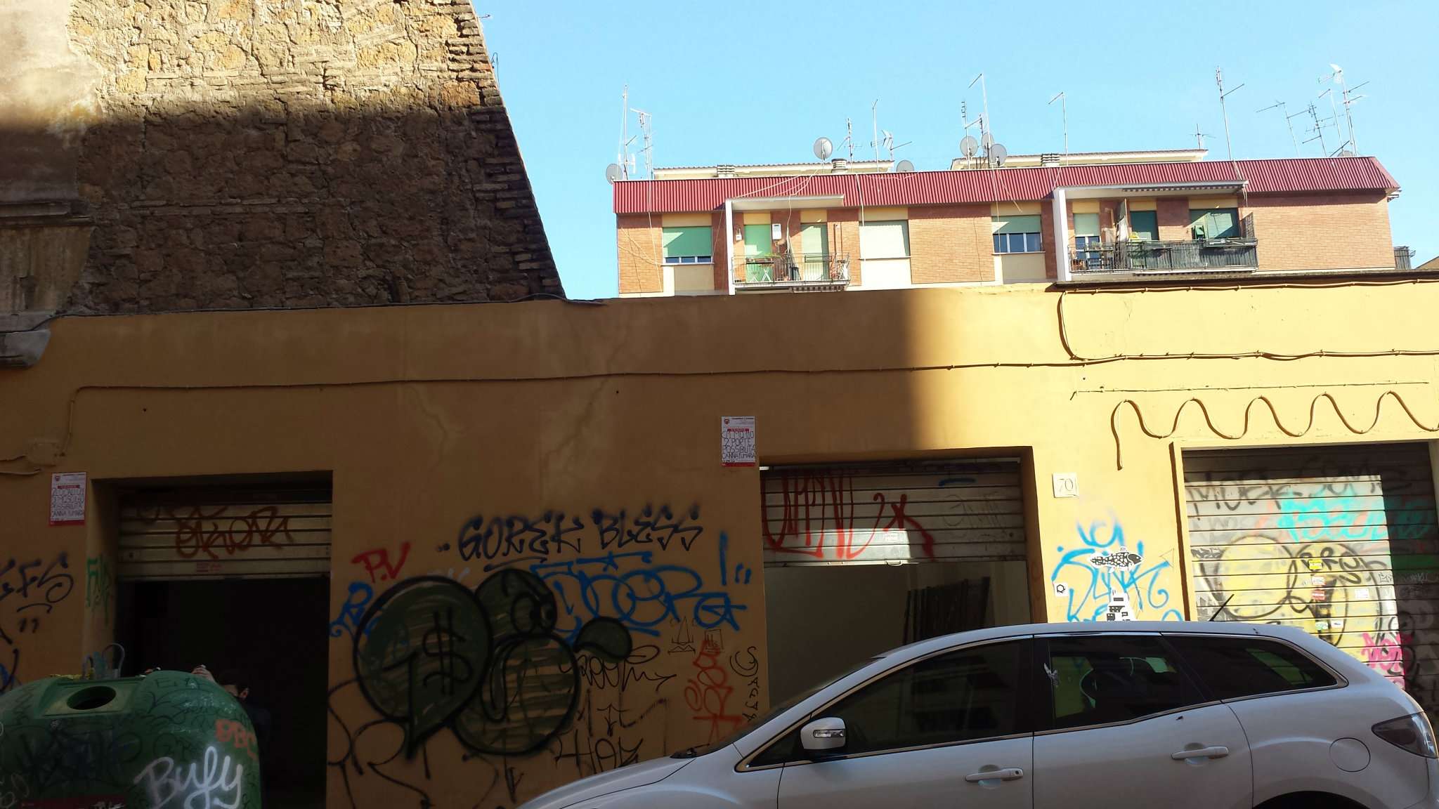 Negozio - Loc.Com. ROMA vendita  Nomentano - san lorenzo via dei Sabelli Immobiliare San Lorenzo