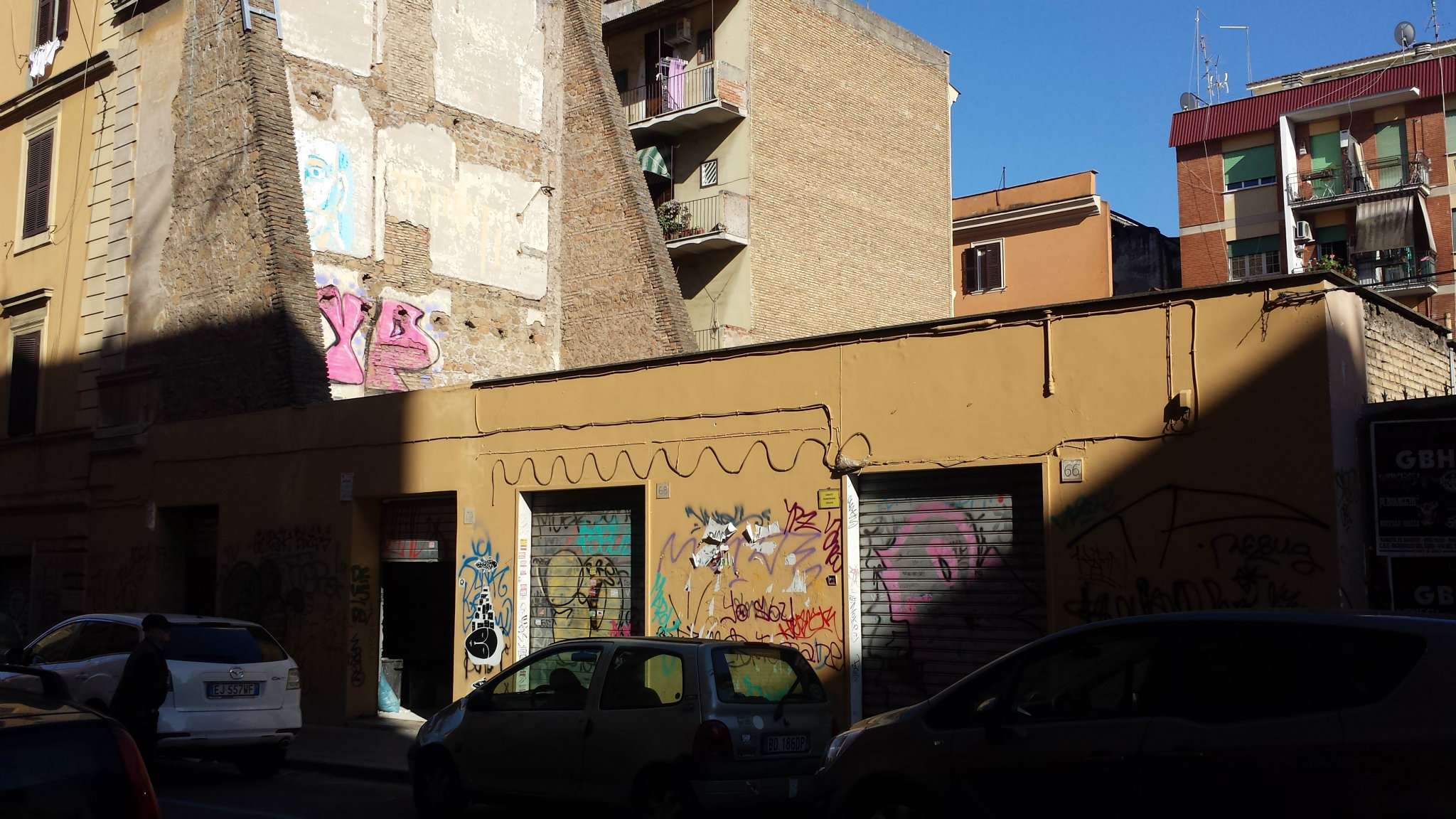 Negozio - Loc.Com. ROMA vendita  Nomentano - san lorenzo via dei Sabelli Immobiliare San Lorenzo