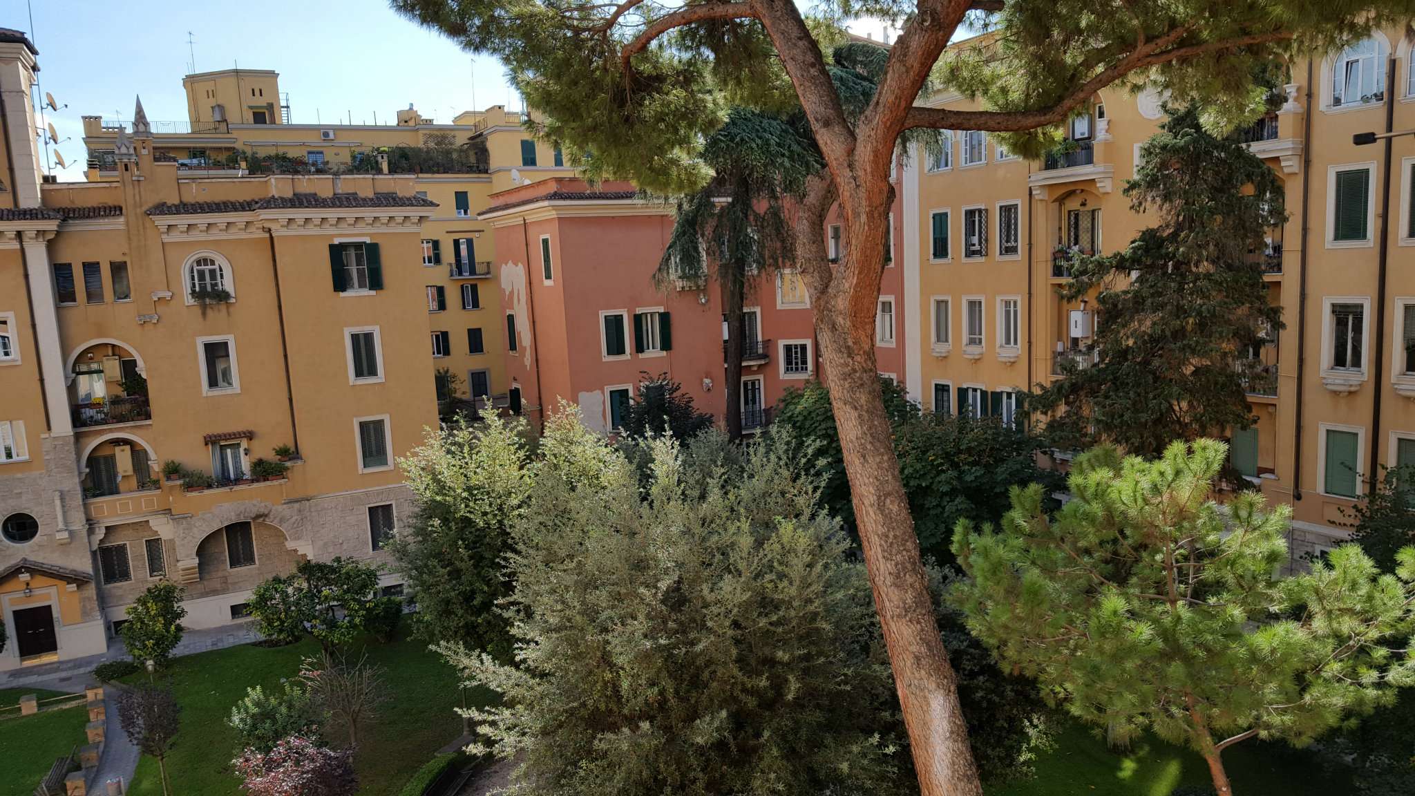 Appartamento ROMA vendita  San giovanni tuscolo Immobiliare Mastroianni Srl