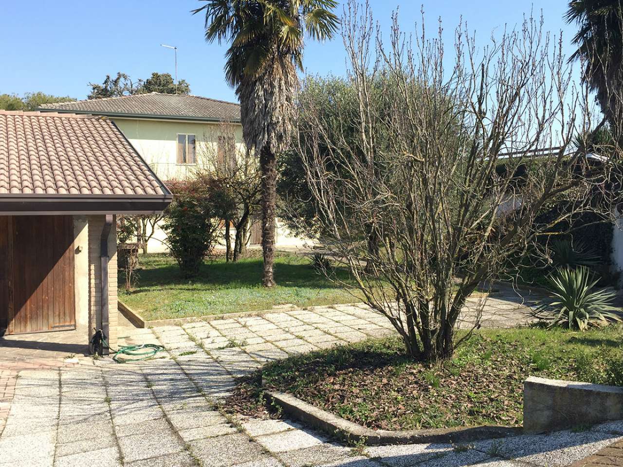 Villa Unifamiliare - Indipendente CAMPAGNA LUPIA vendita   roma Agenzia Immobiliare Legnaro