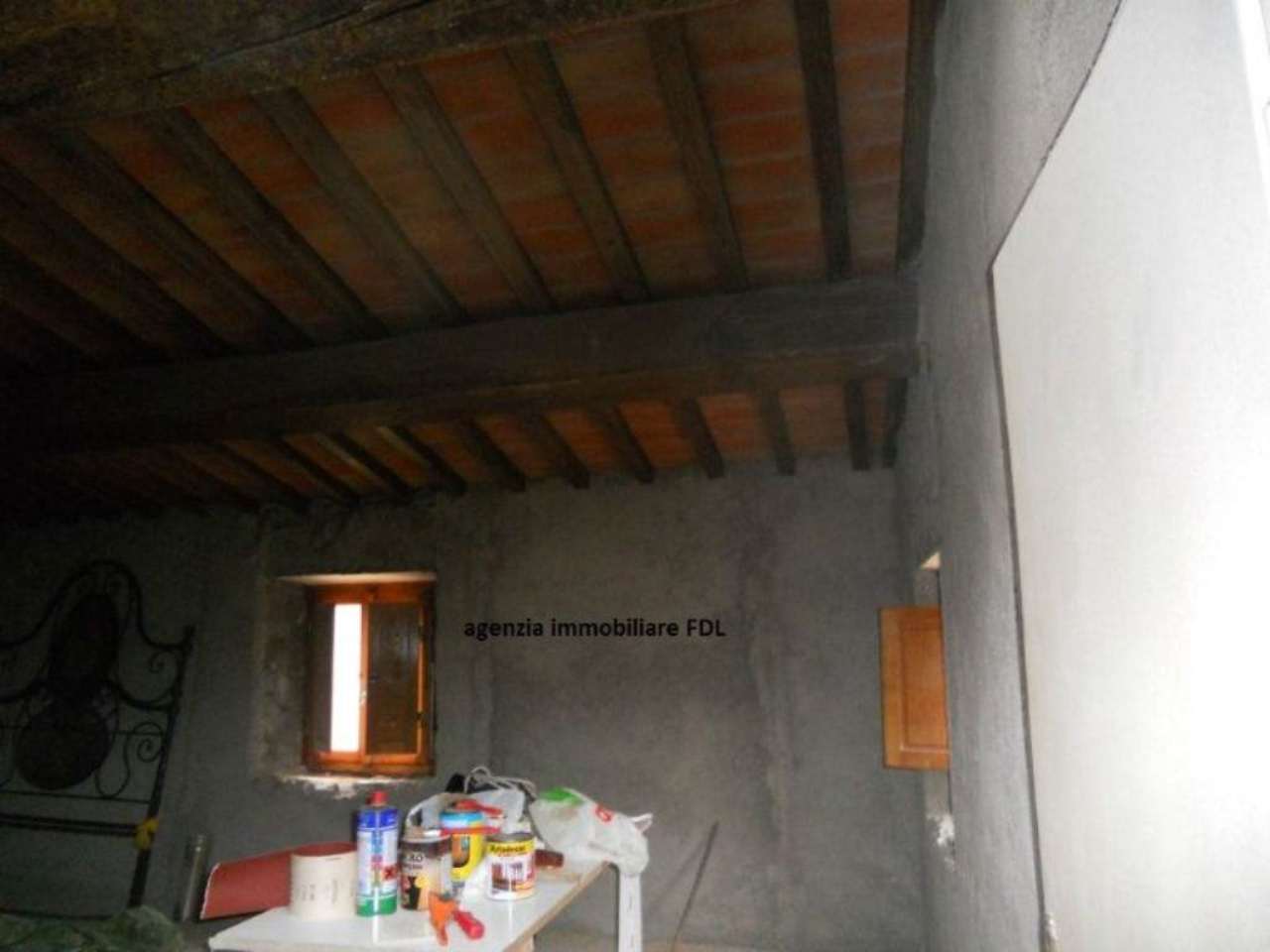 Stabile intero - Palazzo MONTECATINI VAL DI CECINA vendita   via del poggetto agenzia immobiliare fdl