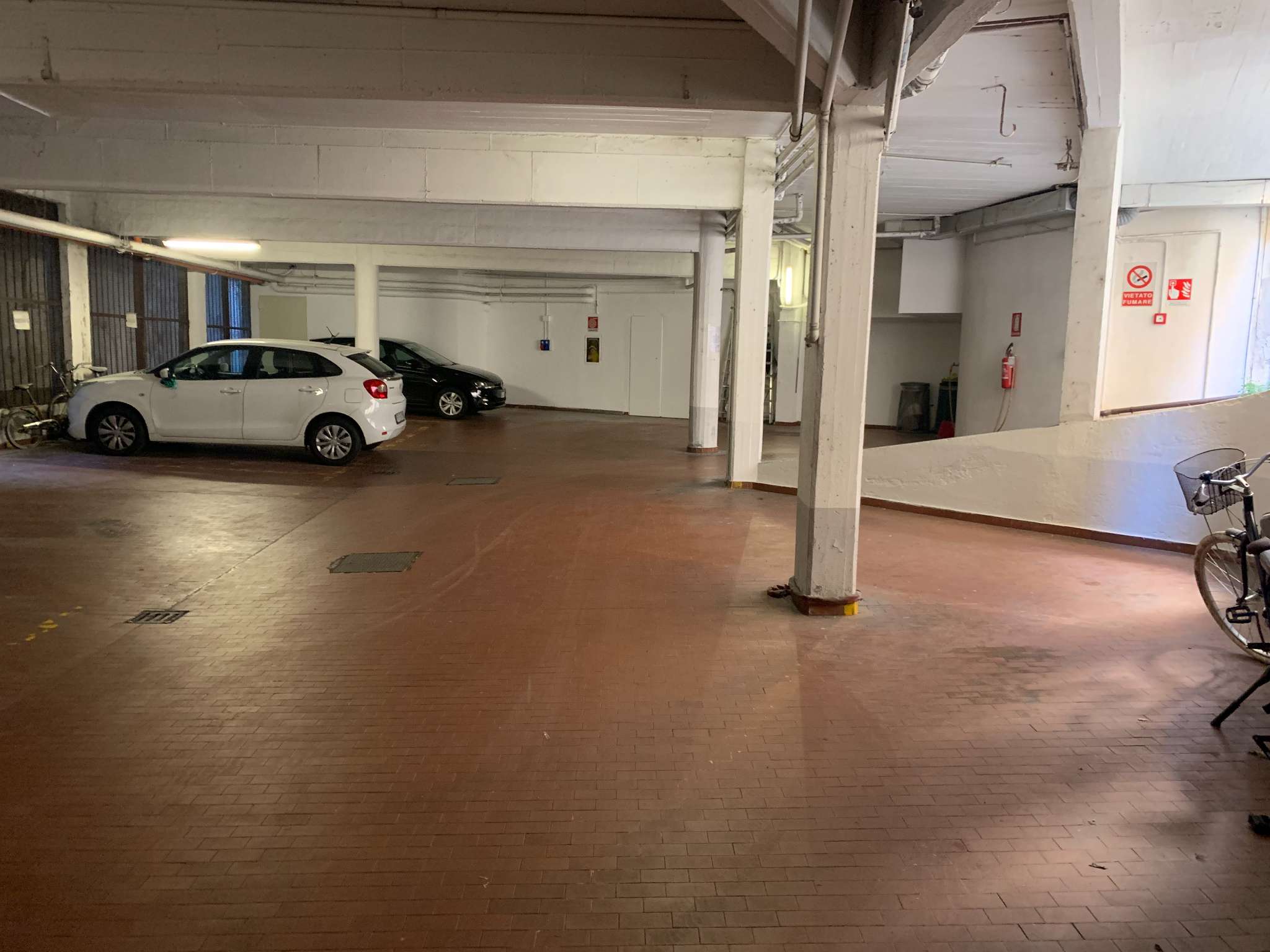 Milano Affitto POSTO AUTO SCOPERTO