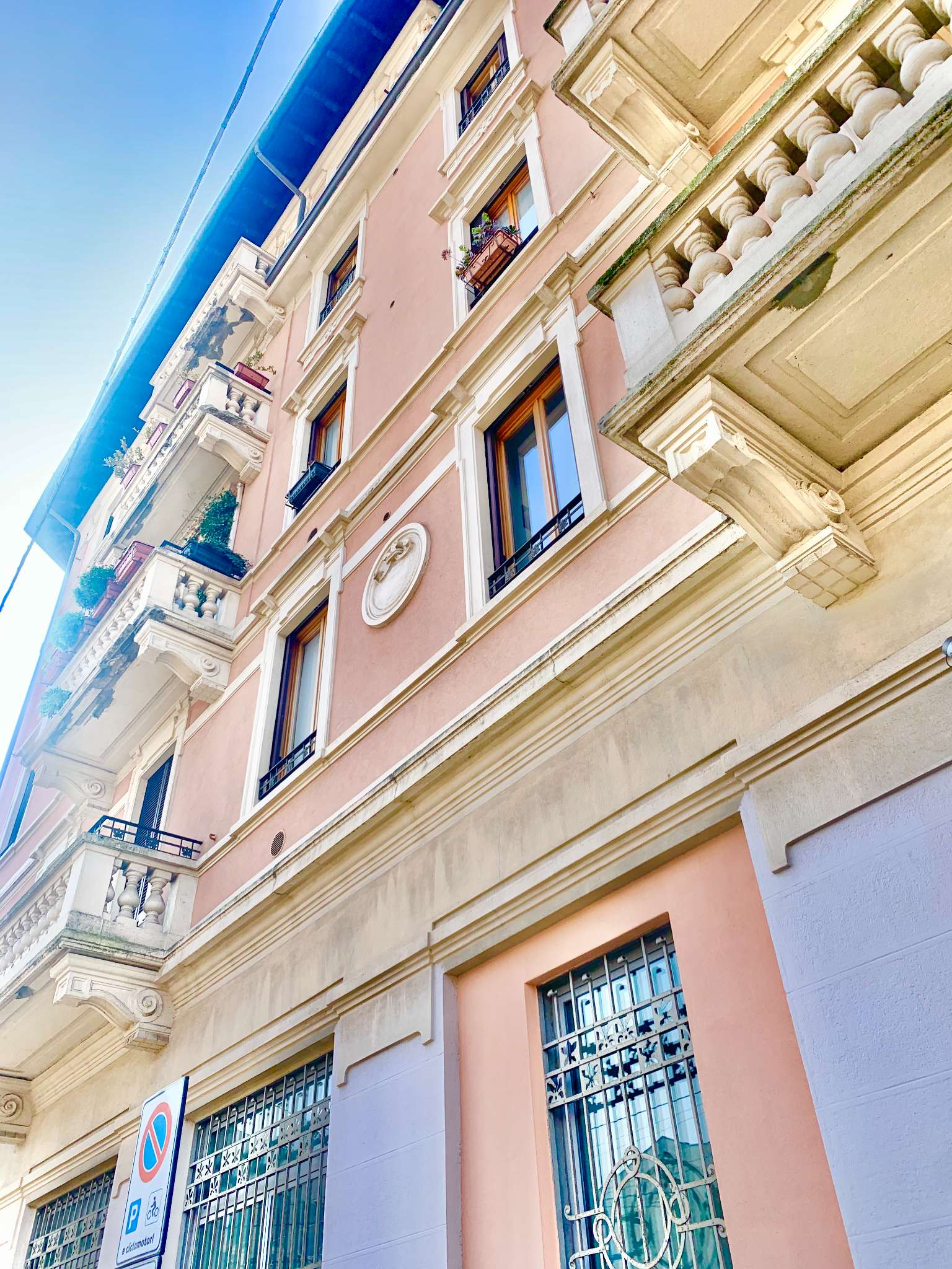 Milano Affitto APPARTAMENTO