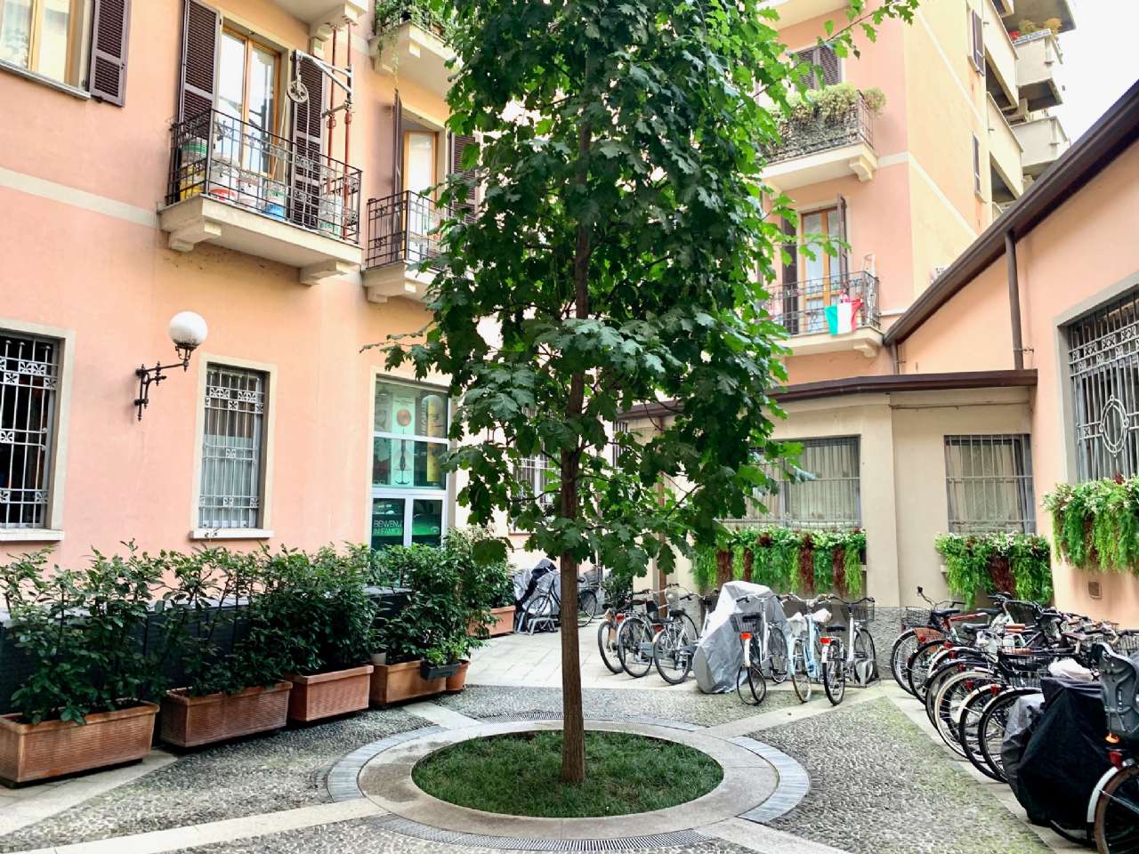 AFFITTI Appartamento a Milano – foto 1