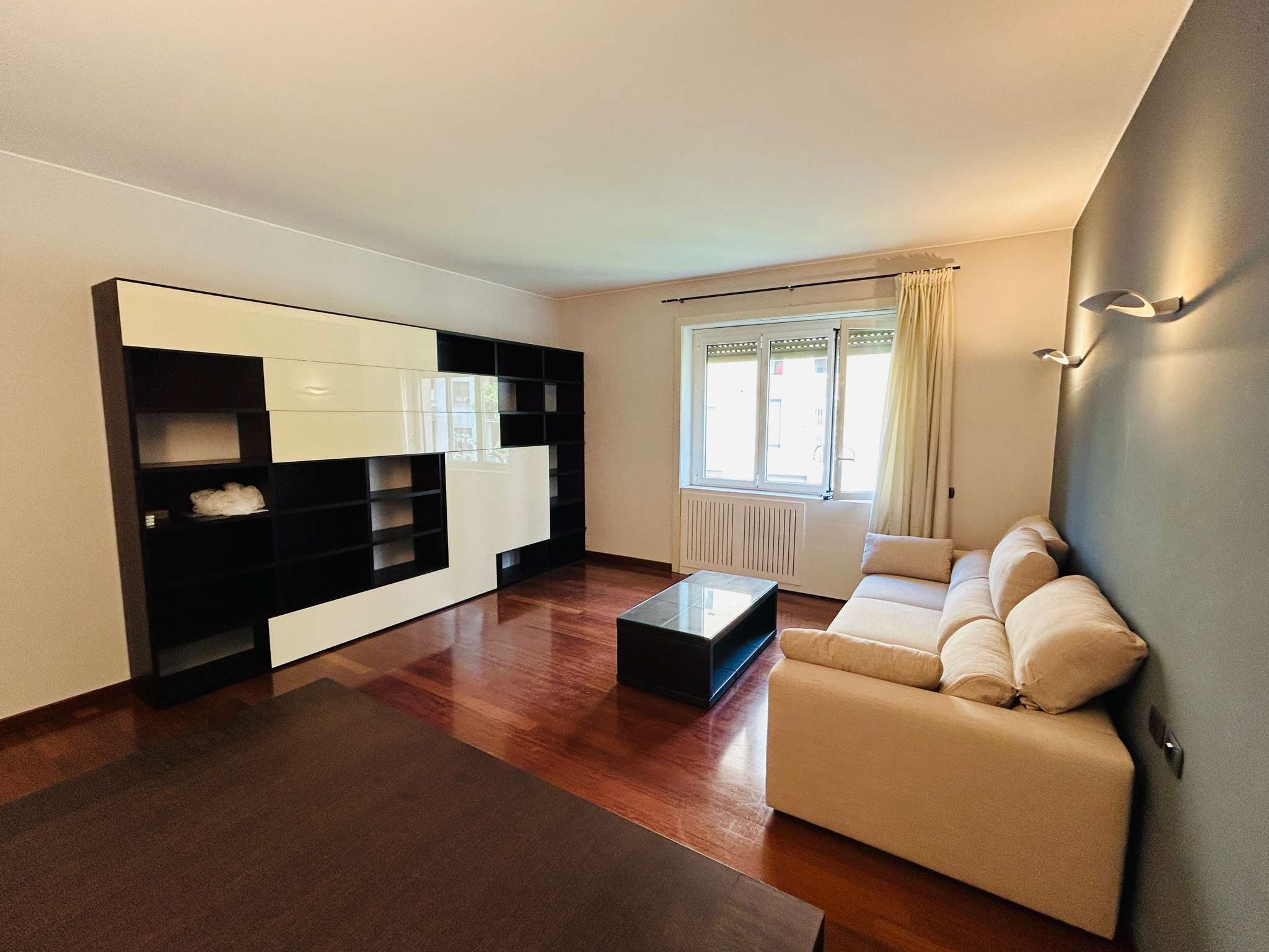 AFFITTI Appartamento a Milano – foto 1