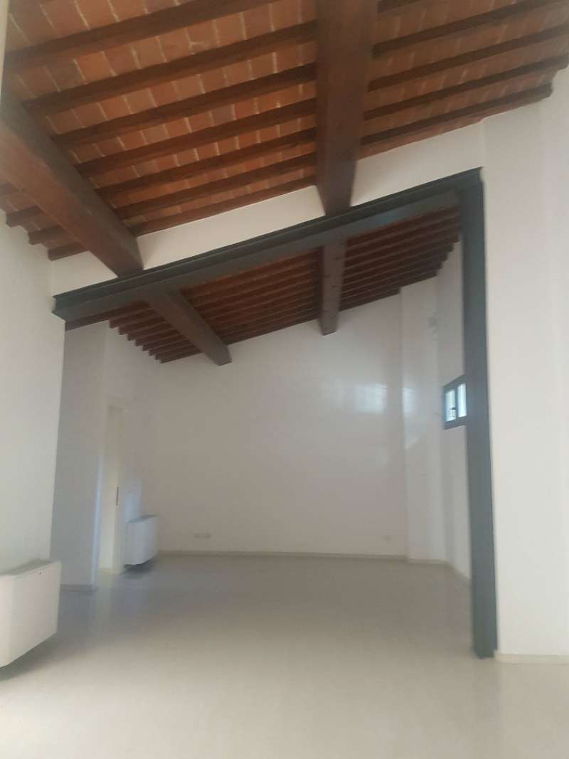 Ufficio - Loc.Com. FIRENZE affitto  IL PRATO della Porta al Prato AGR Consulenti Studio Immobiliare
