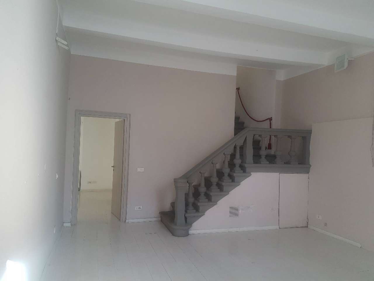  firenze affitto quart: il prato agr-consulenti-studio-immobiliare