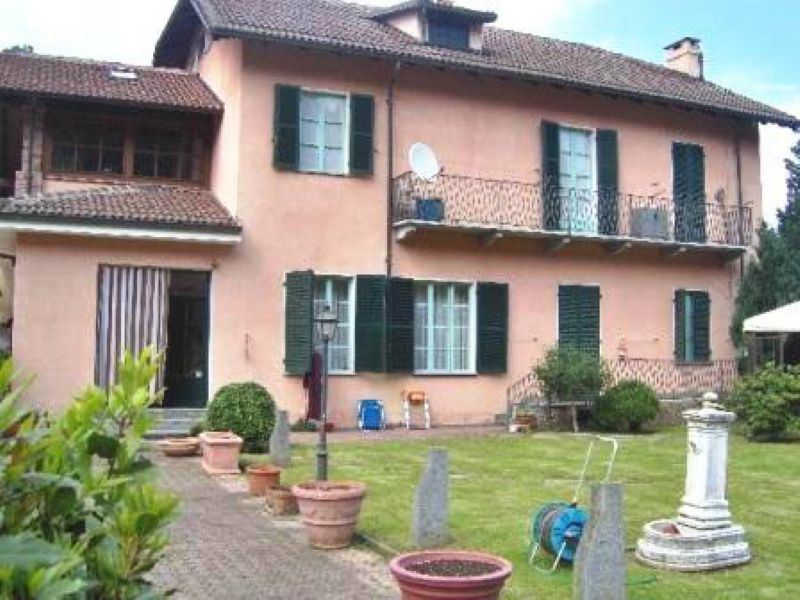 Villa Unifamiliare - Indipendente COAZZE vendita  periferica via Sertorio Piemontimmobili Giaveno s.a.s.