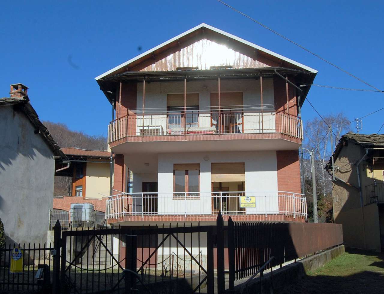 Villa Unifamiliare - Indipendente COAZZE vendita  centro cavour Piemontimmobili Giaveno s.a.s.