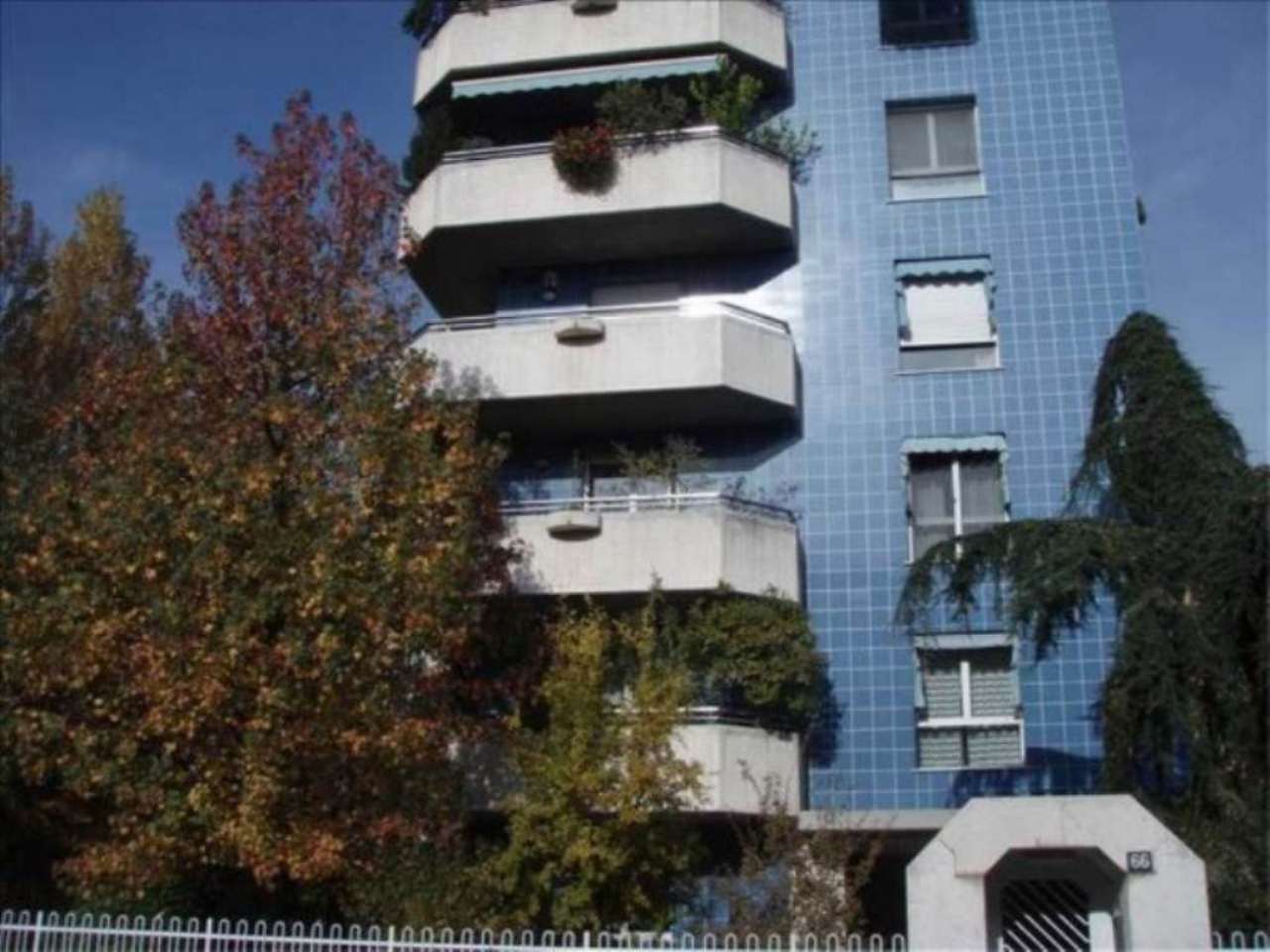 Appartamento MILANO affitto   vespri siciliani CONTATTO CASA SNC