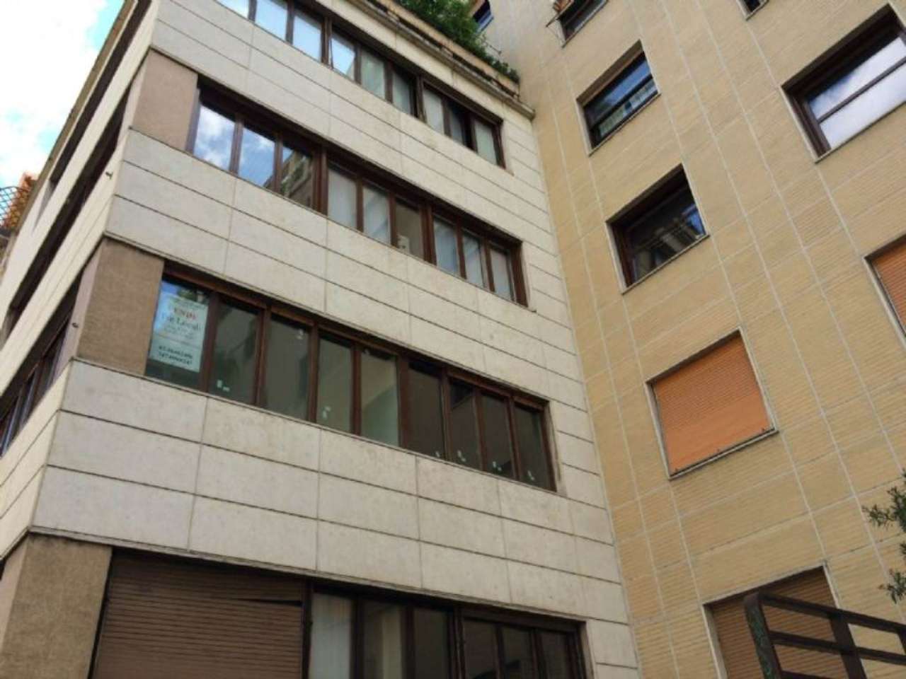 Ufficio - Loc.Com. MILANO vendita  REPUBBLICA Soperga DELLA CALCE IMMOBILIARE