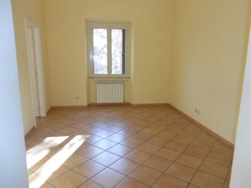  roma affitto quart: salario  meta immobiliare