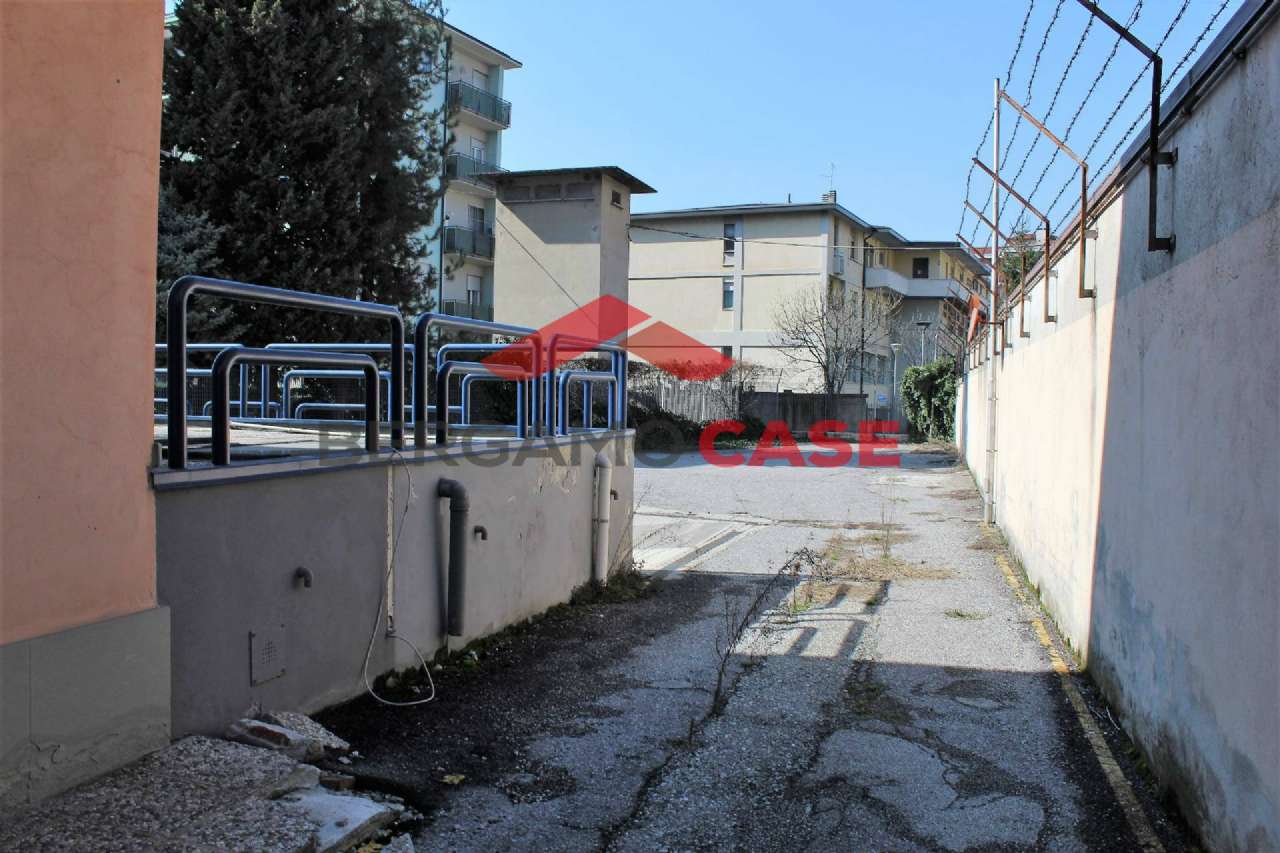 Villa Unifamiliare - Indipendente BERGAMO vendita   Francesco Zucco Bergamo Case