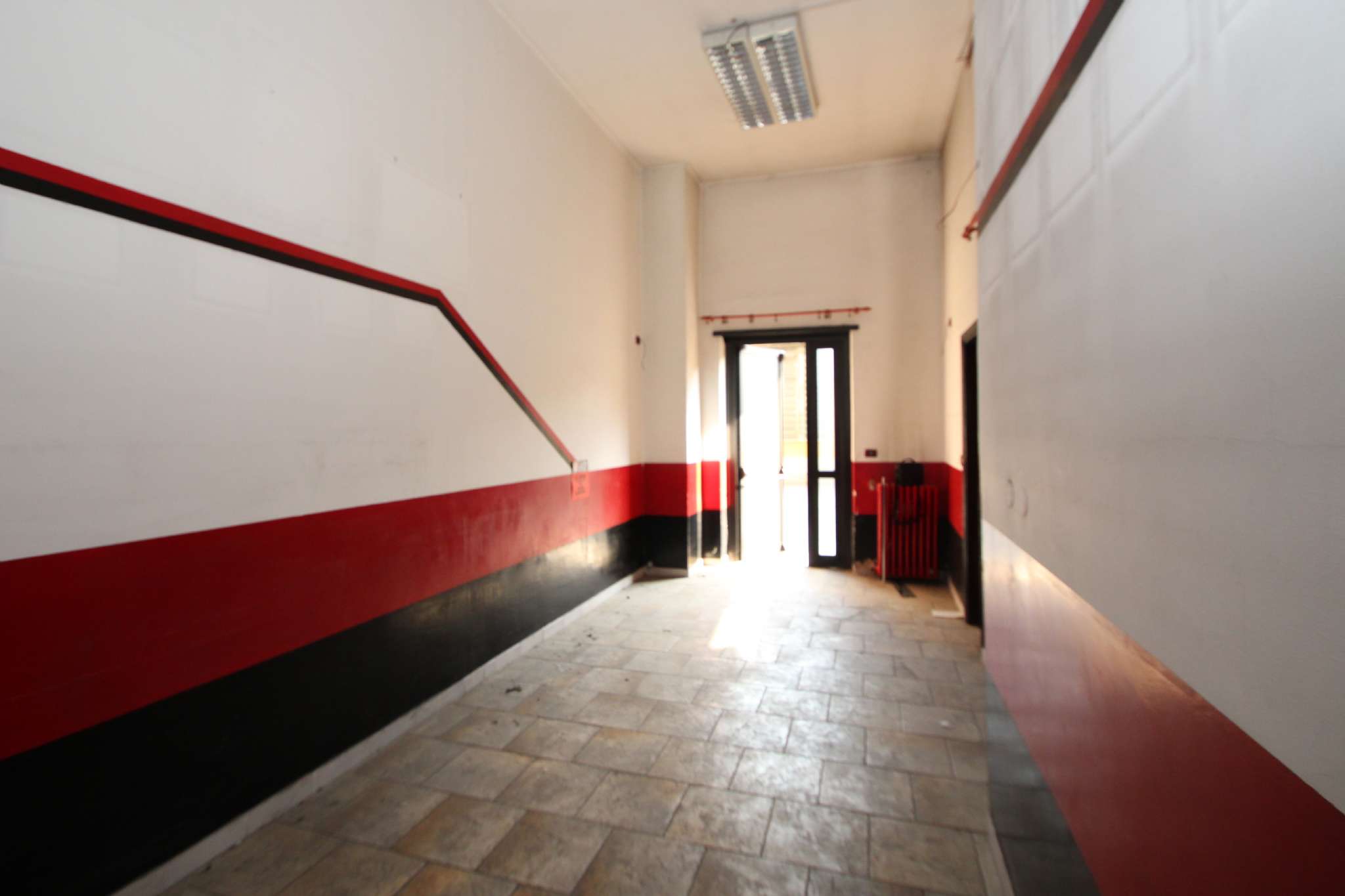 Negozio - Loc.Com. TORINO vendita  BORGATA VITTORIA GROSSETO studio dodici s.n.c.