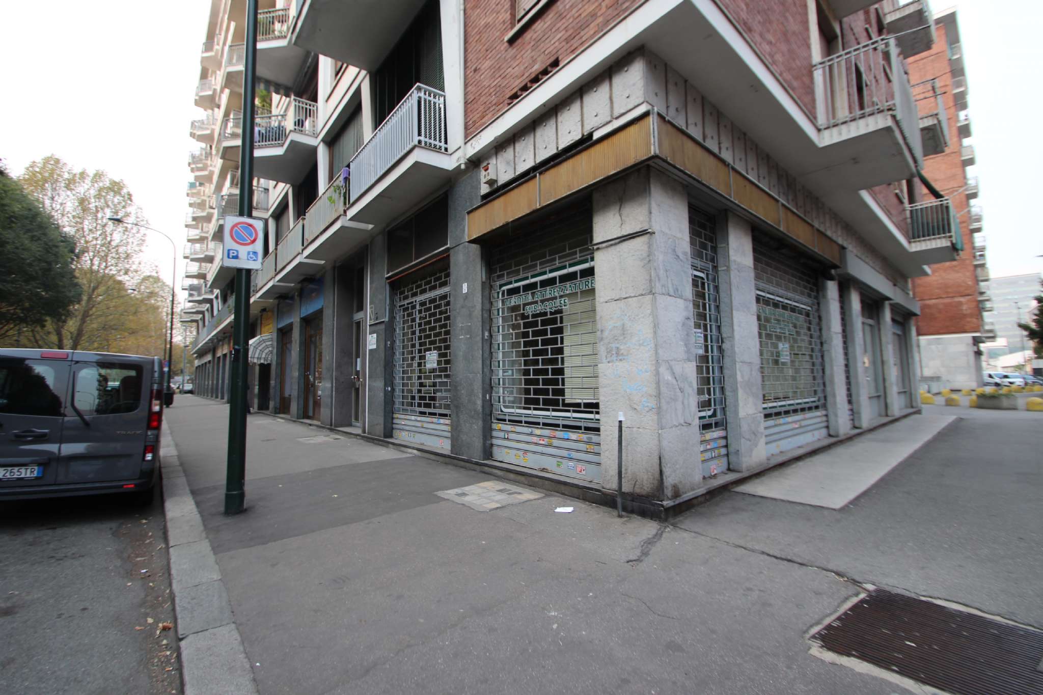 Negozio - Loc.Com. TORINO affitto  REBAUDENGO TARANTO studio dodici s.n.c.