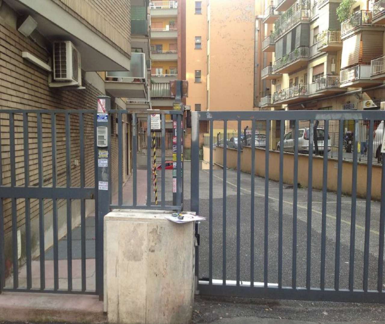 Box auto - Posto auto ROMA vendita  TRASTEVERE   Vecchioni immobiliare