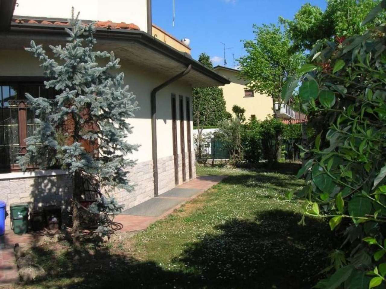 Villa Unifamiliare - Indipendente OSPITALETTO vendita   25 Aprile Bierre Intermediazioni Immobiliari