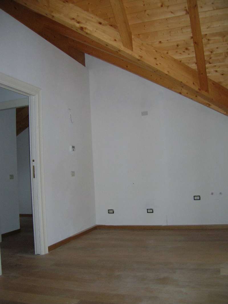 Mansarda - Sottotetto - Soffitta - Solaio PONTE DI LEGNO vendita   Roma Bierre Intermediazioni Immobiliari