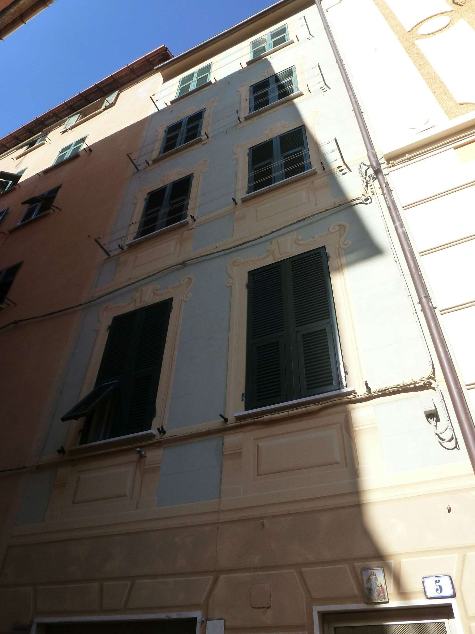  genova vendita quart: pontedecimo cosso immobiliare