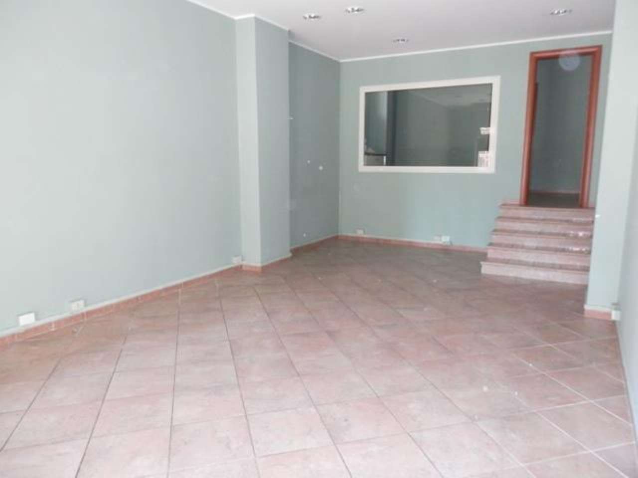 Negozio - Loc.Com. ROMA affitto  LIDO DI OSTIA LEVANTE Francesco Grenet STUDIO IMMOBILIARE ERCOLI