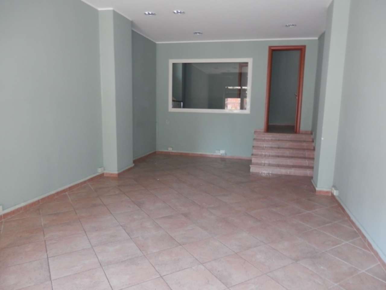 Negozio - Loc.Com. ROMA affitto  LIDO DI OSTIA LEVANTE Francesco Grenet STUDIO IMMOBILIARE ERCOLI