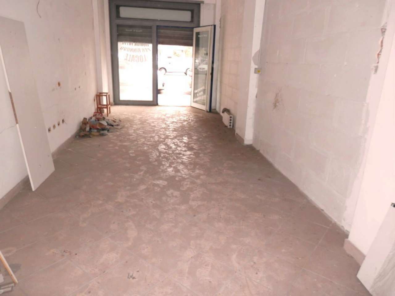 Negozio - Loc.Com. ROMA affitto  LIDO DI OSTIA LEVANTE capo rossello STUDIO IMMOBILIARE ERCOLI