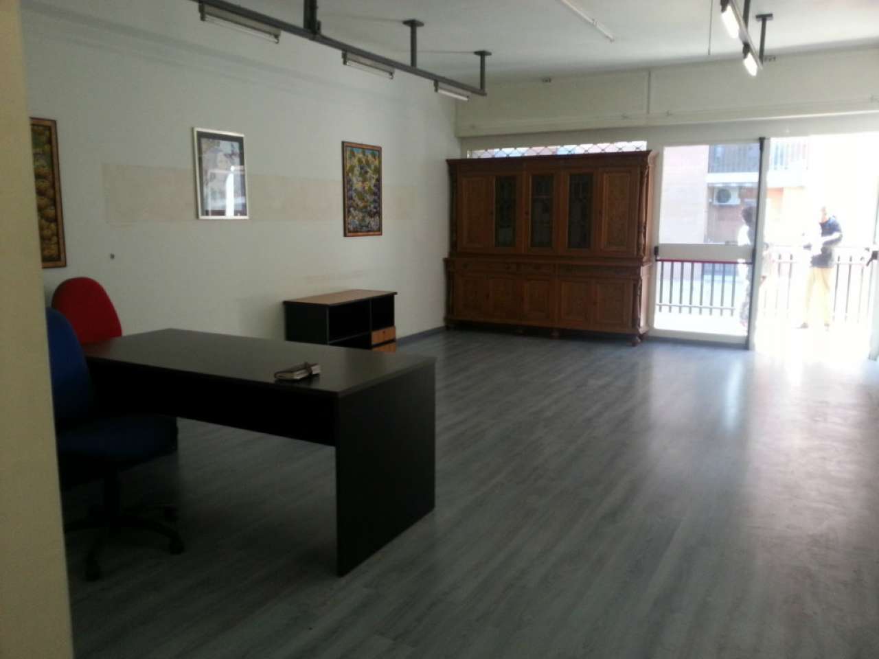 Negozio - Loc.Com. ROMA vendita  ACILIA Giordano Bruno Ferrari STUDIO IMMOBILIARE ERCOLI