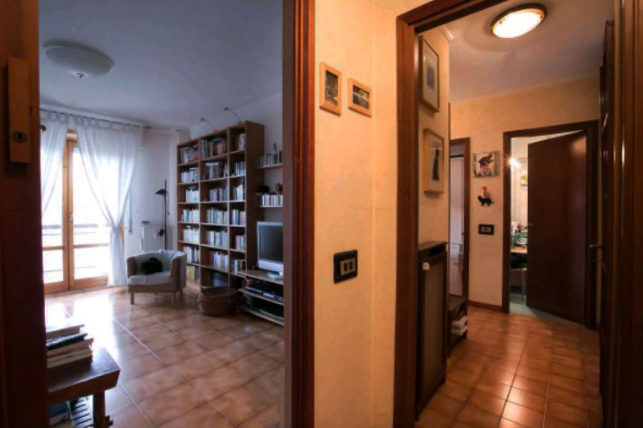 Appartamento ROMA vendita  ACILIA Vincenzo Petra STUDIO IMMOBILIARE ERCOLI