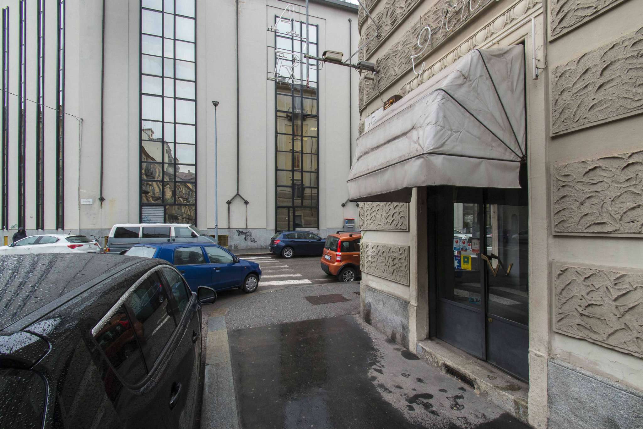 Negozio - Loc.Com. TORINO vendita  VANCHIGLIA Lessolo Immobiliare Colombatto e Furnari