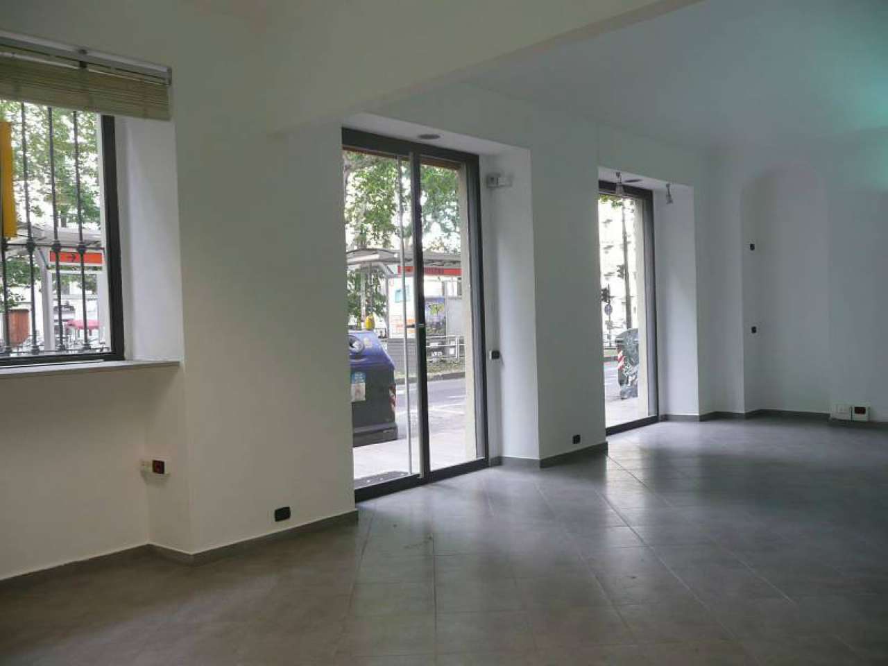 Negozio - Loc.Com. TORINO affitto  VANCHIGLIA Regina Margherita Immobiliare Colombatto e Furnari