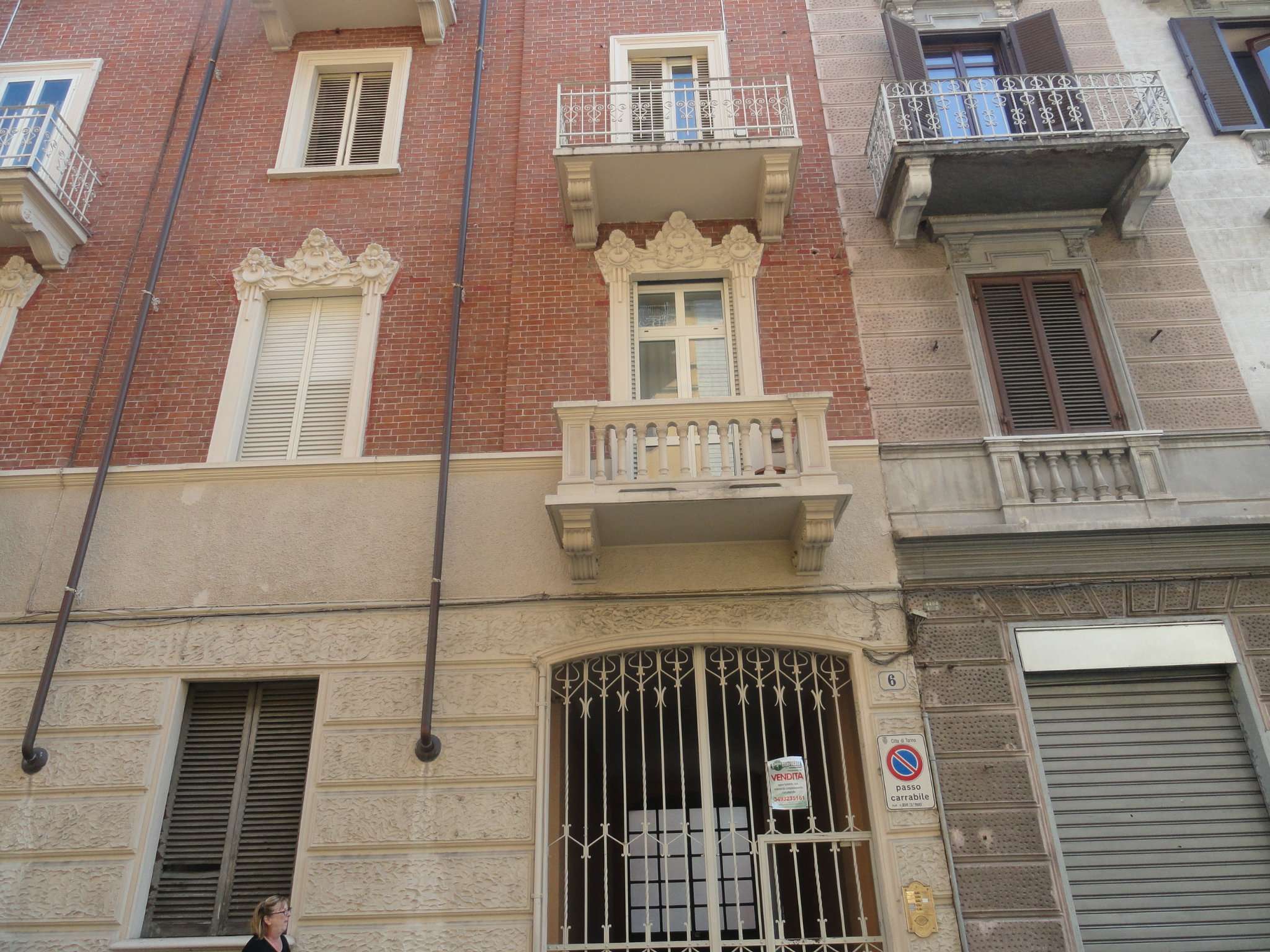 Stabile intero - Palazzo TORINO vendita  CENISIA Barge IMMOBILIARE BIGNAMINI