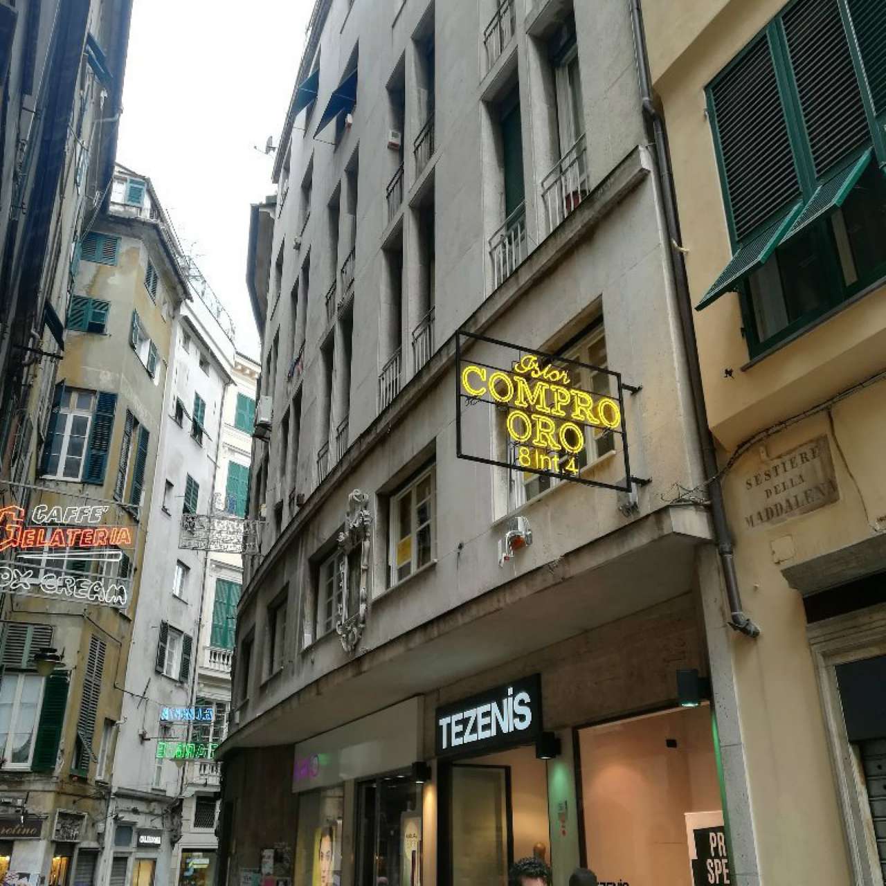 Ufficio - Loc.Com. GENOVA vendita  CENTRO STORICO degli orefici Studio Immobiliare Dott.ssa Cristina Rampino