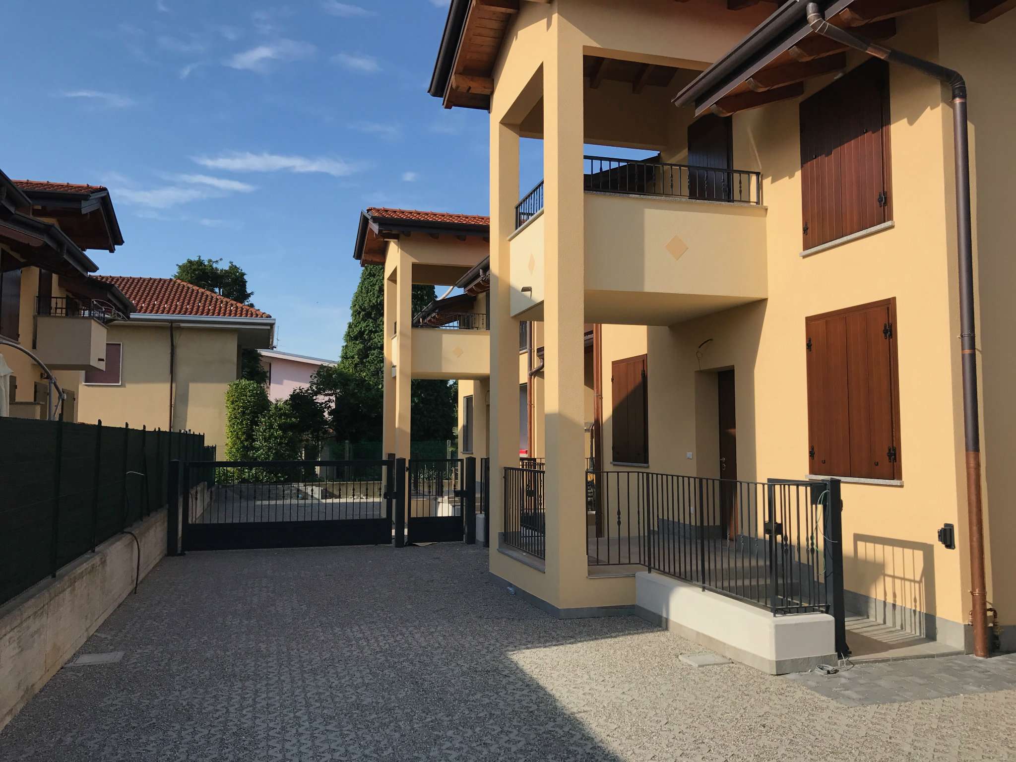  ferno vendita quart:  immobiliare cremar srl