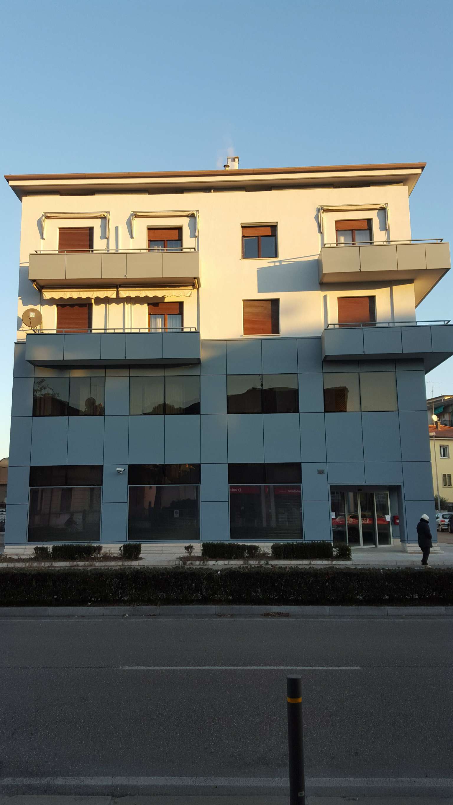 Ufficio - Loc.Com. VERONA affitto  BORGO MILANO  Marogna Lucio