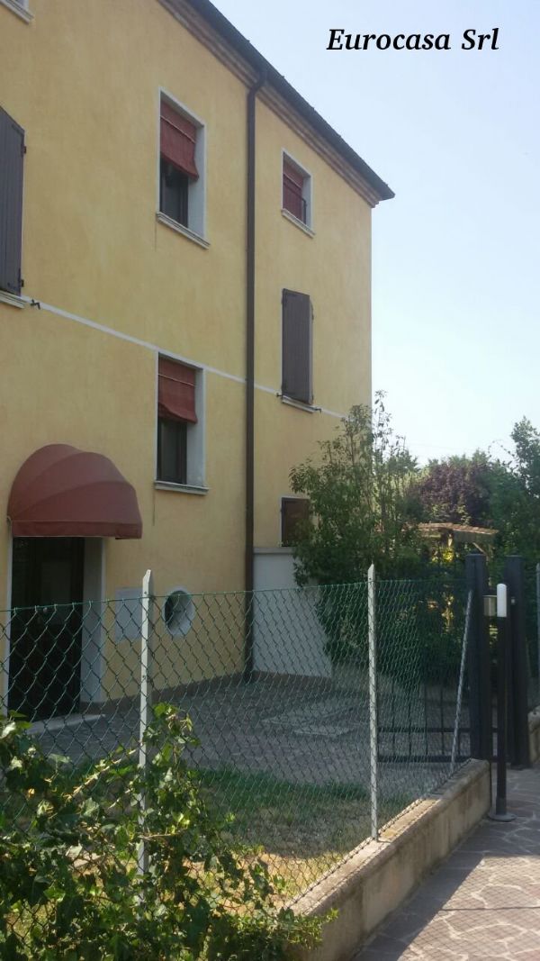  ferrara vendita quart: san martino agenzia immobiliare eurocasa