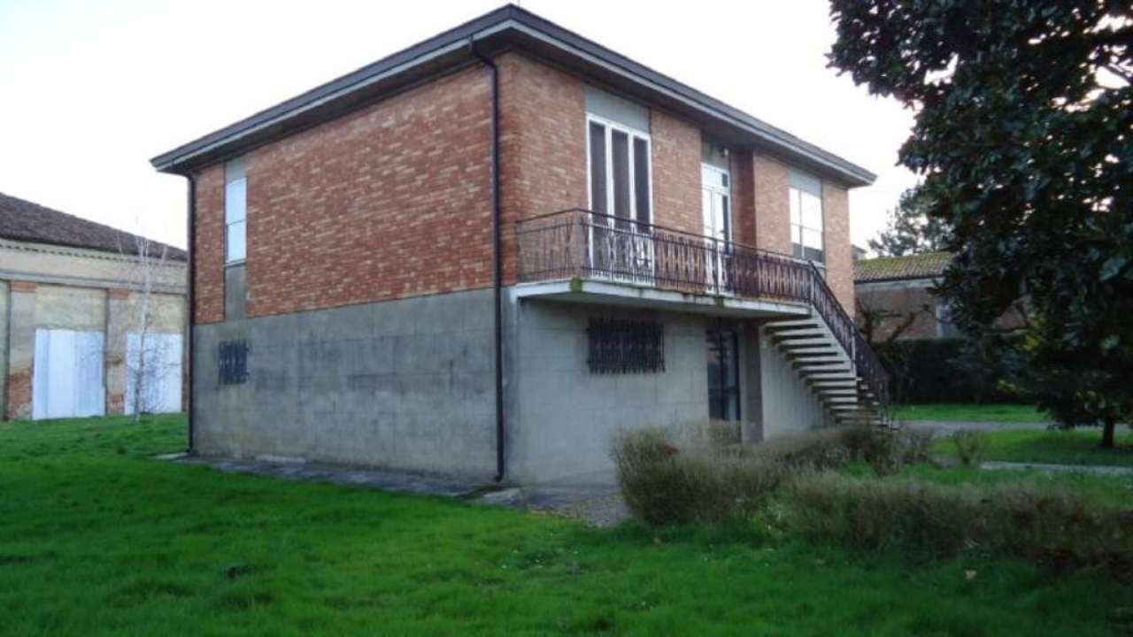 Villa Unifamiliare - Indipendente FERRARA vendita  ALBAREA  Agenzia Immobiliare Eurocasa