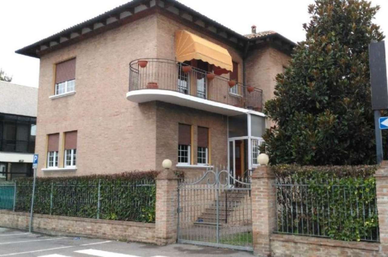  ferrara vendita quart: via bologna agenzia immobiliare eurocasa