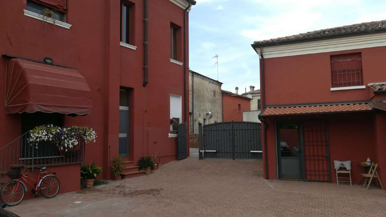  ferrara vendita quart: francolino agenzia immobiliare eurocasa