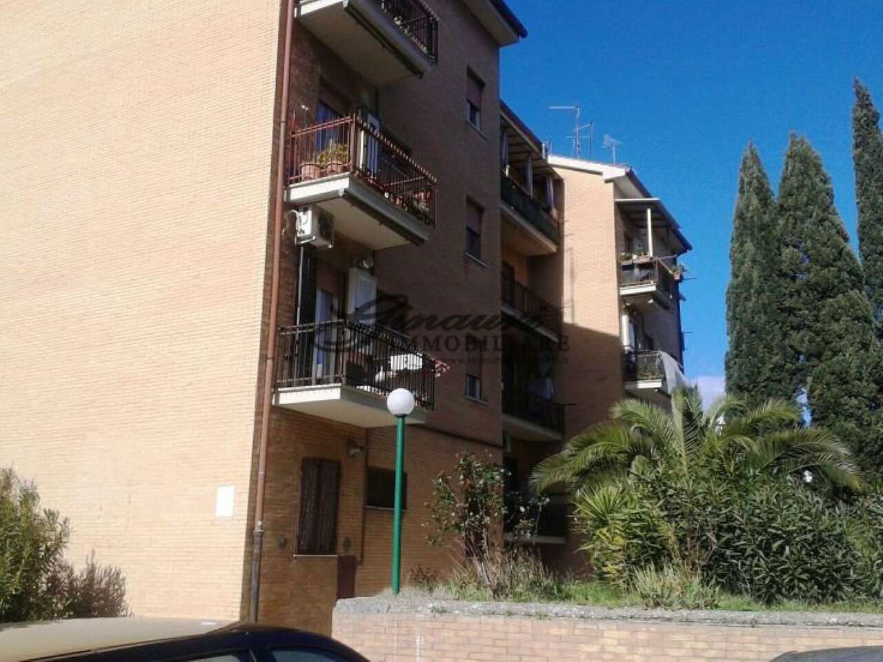  tivoli vendita quart:  ginauri immobiliare