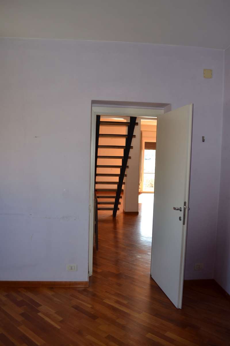 Attico ROMA vendita  ARDEATINO  Via Accademia del cimento Real Estate Plus Srl