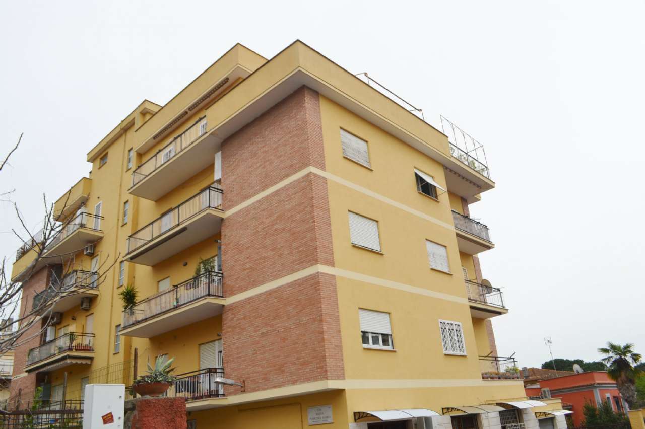 Negozio - Loc.Com. ROMA vendita   angelo fava L'Immobiliare Punto