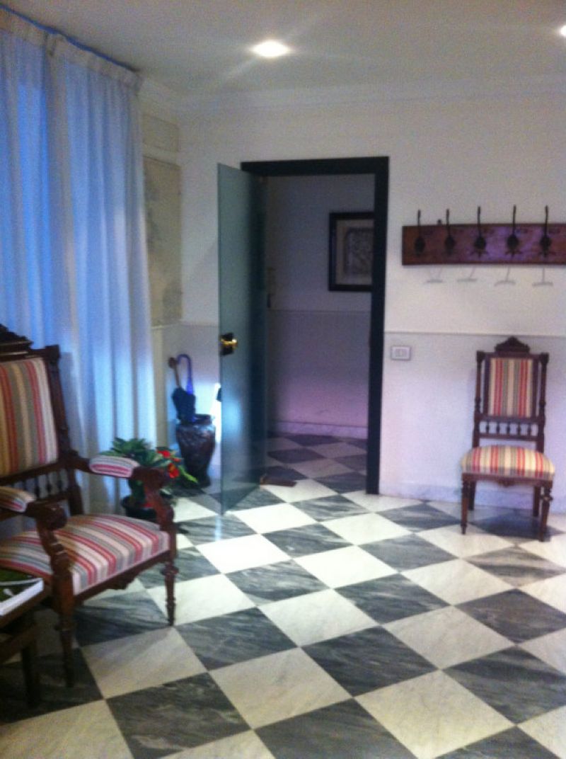  genova affitto quart:  fieschi-immobiliare