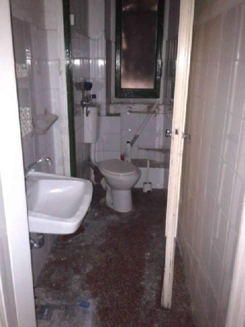 Negozio - Loc.Com. GENOVA vendita  SAN FRUTTUOSO Torti Fieschi Immobiliare
